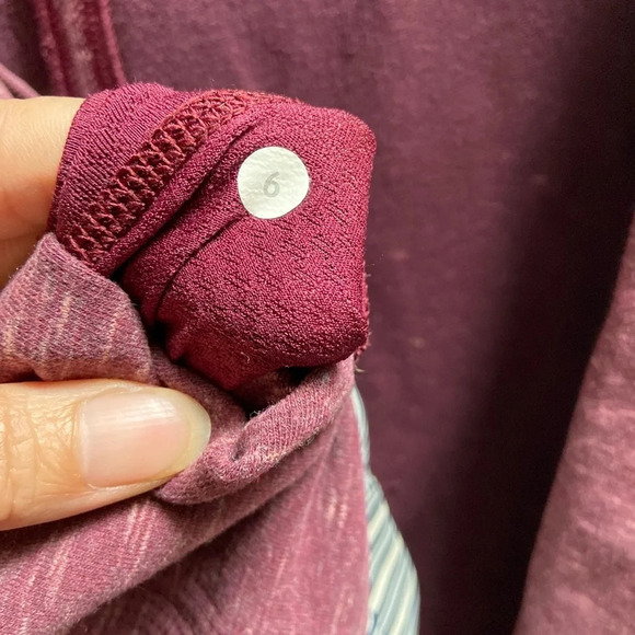 Lululemon  Athletica Find Your Centre Wrap Hooded jacket Sz 6 - Picture 9 of 12